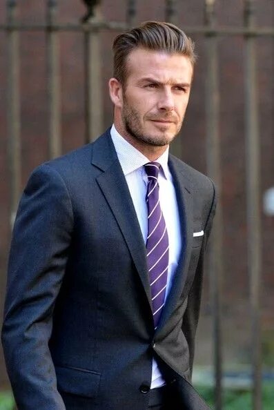 Прическа под костюм мужской David Beckham Photostream David beckham suit, David beckham photos, David beckha