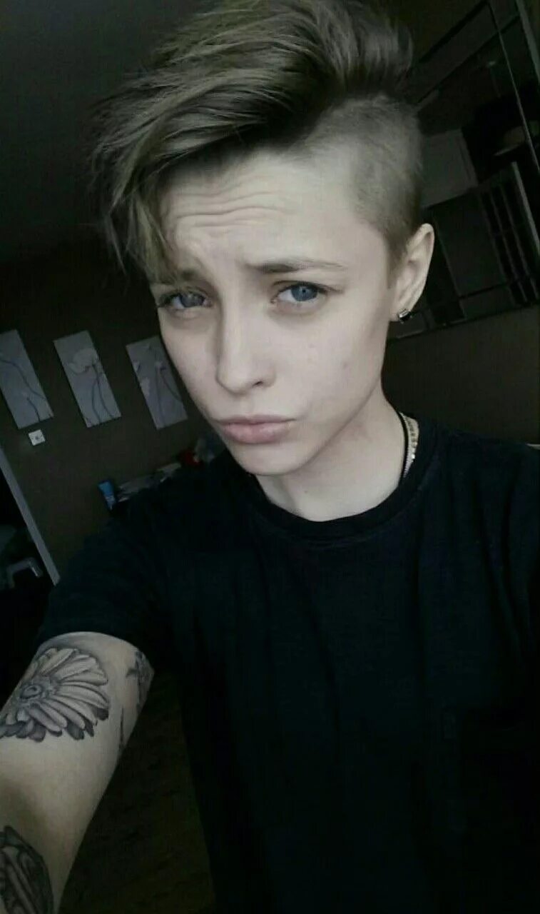 Прическа под пацана для девочки Pin auf Tomboy