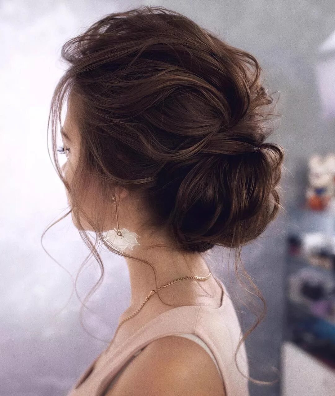 Прическа подобранные волосы Site en construction Wedding hair inspiration, Wedding hairstyles, Wedding bun h