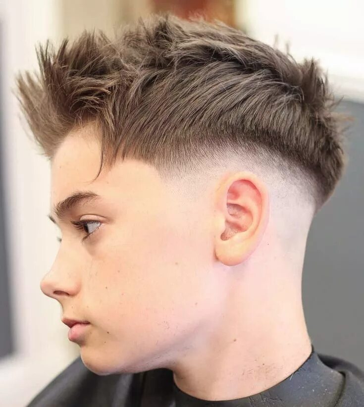 Прическа подростковая для мальчиков 15 лет Tapered Undercut with Fade and Messy Top - This high tapered undercut is a uniqu