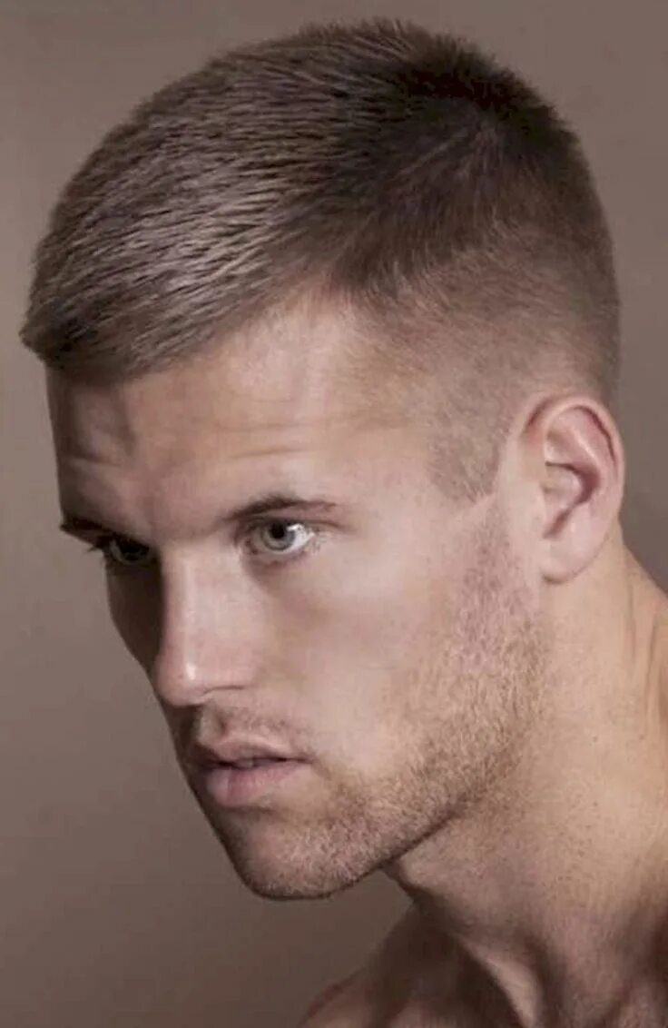 Прическа полубокс короткая Short haircuts for men fade buzz cuts 2 Men's short hair, Mens haircuts short, M