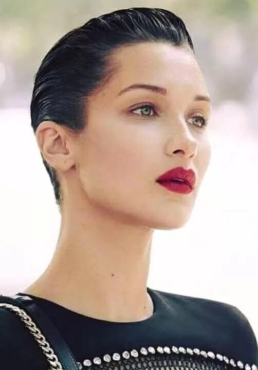 Прическа прилизанные волосы женские Pin on slicked back Wet look hair, Sleek short hair, Short slicked back hair