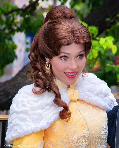 Прическа принцессы Pin by Rick Sparacio on Disney brought to life Belle cosplay, Disney princess co