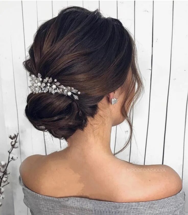 Прическа пучок 2024 на свадьбу Pin by Elena on Мудборды Prom hairstyles for long hair, Bridal hair updo, Elegan