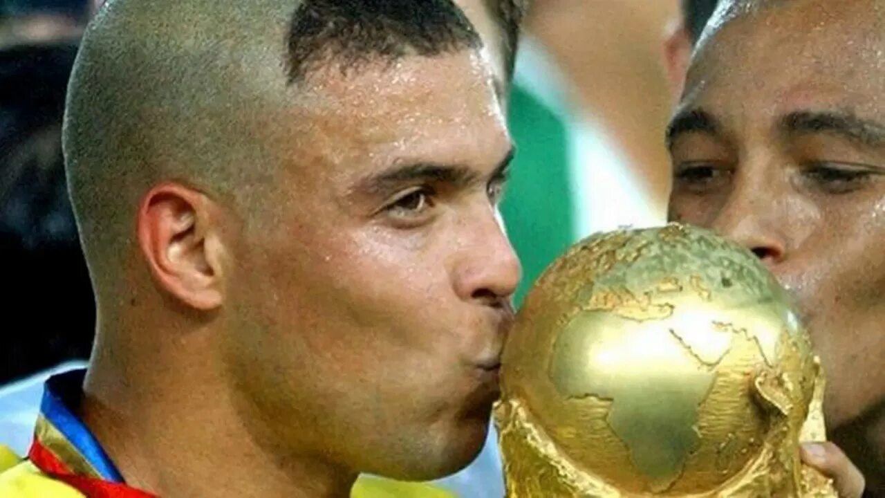 Прическа роналдо 2002 года Ronaldo Fenomeno -Best Dribbling, Skills, Goals - Ronaldo Phenomenon - Ronaldo l