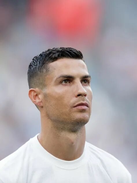 Прическа роналду 2024 фото 10 популярных идей на тему "ronaldo haircut" для вдохновения