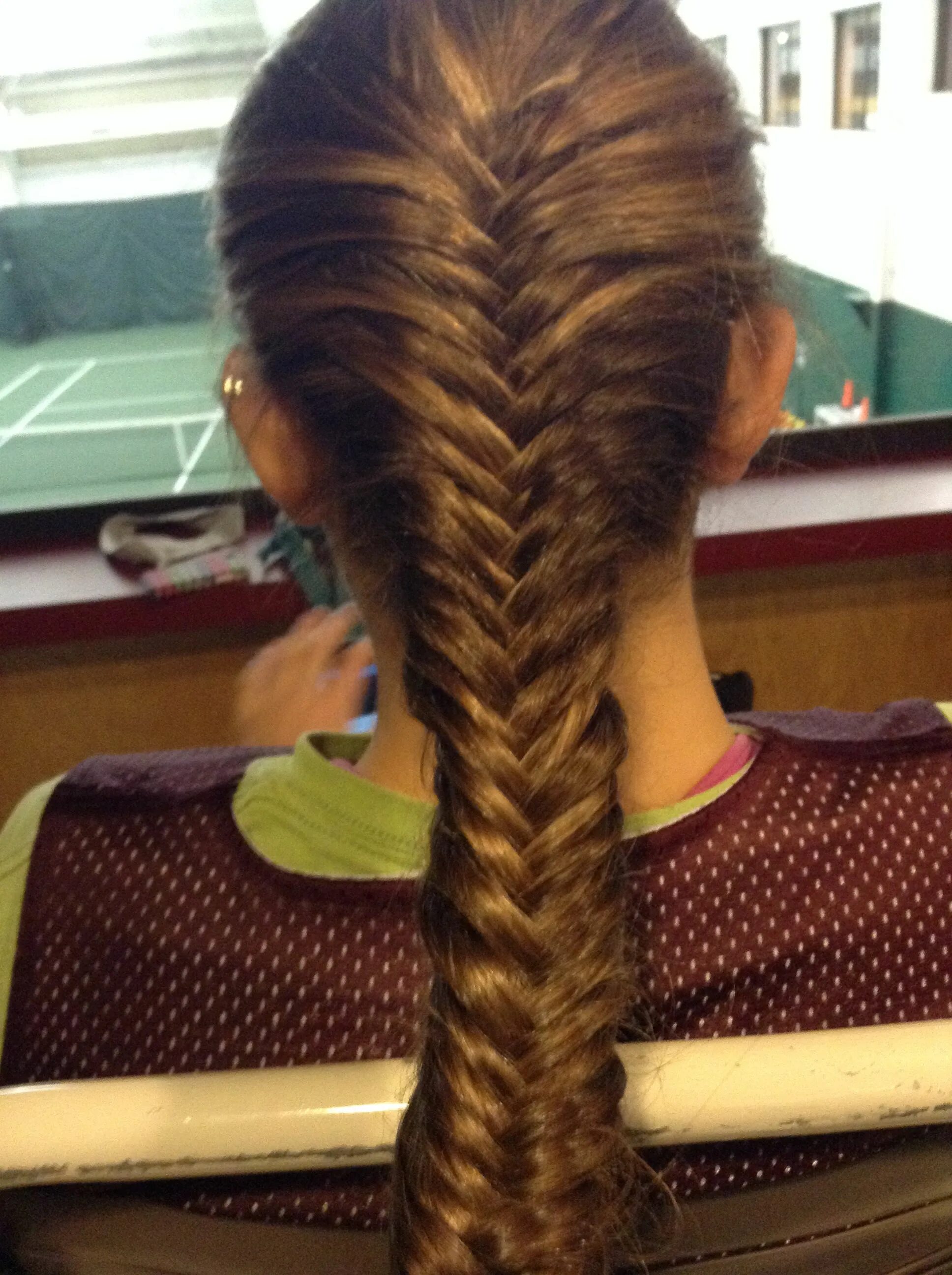 Прическа рыбий хвост Fishtail French braid! Fishtail french braid, Hair styles, Fishtail french