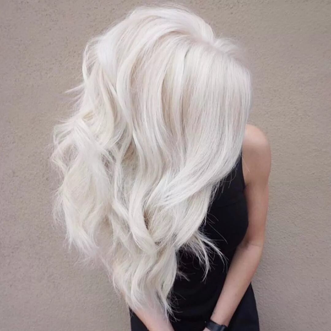 Прическа с белыми волосами Pin by Mendy Michelle on Let them Brush- Your Rock n Roll Hair! White blonde hai