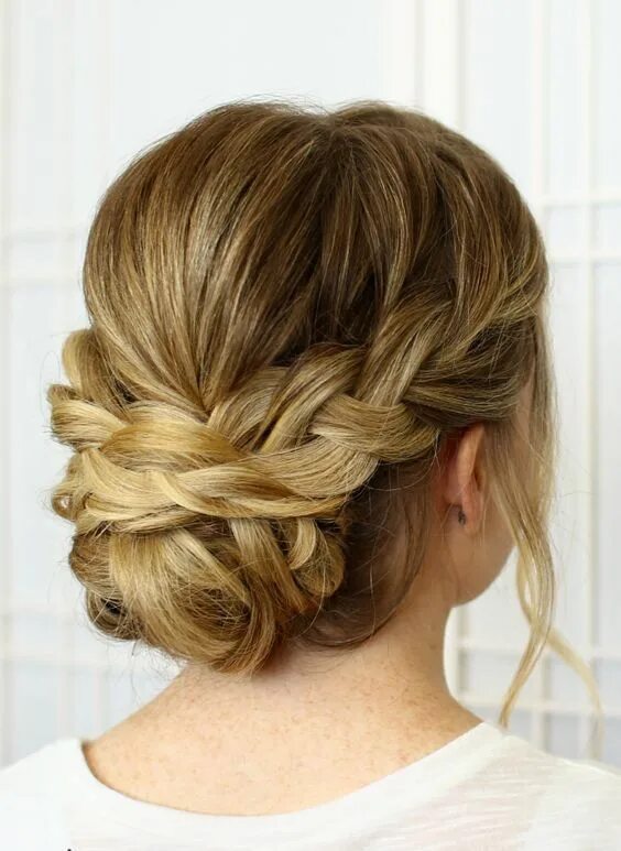 Прическа с косой на средние Love this chic braided up-do! Medium length hair styles, Hairstyle, Long hair st