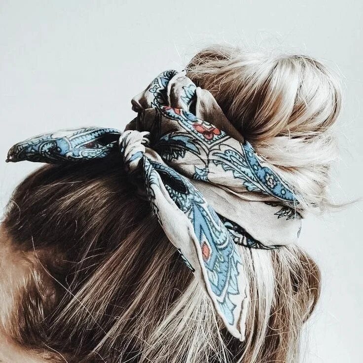 Прическа с косынкой на длинные волосы The Prettiest Hair Scarf Styles For This Summer - DIY Darlin' Bow hairstyle, Hea