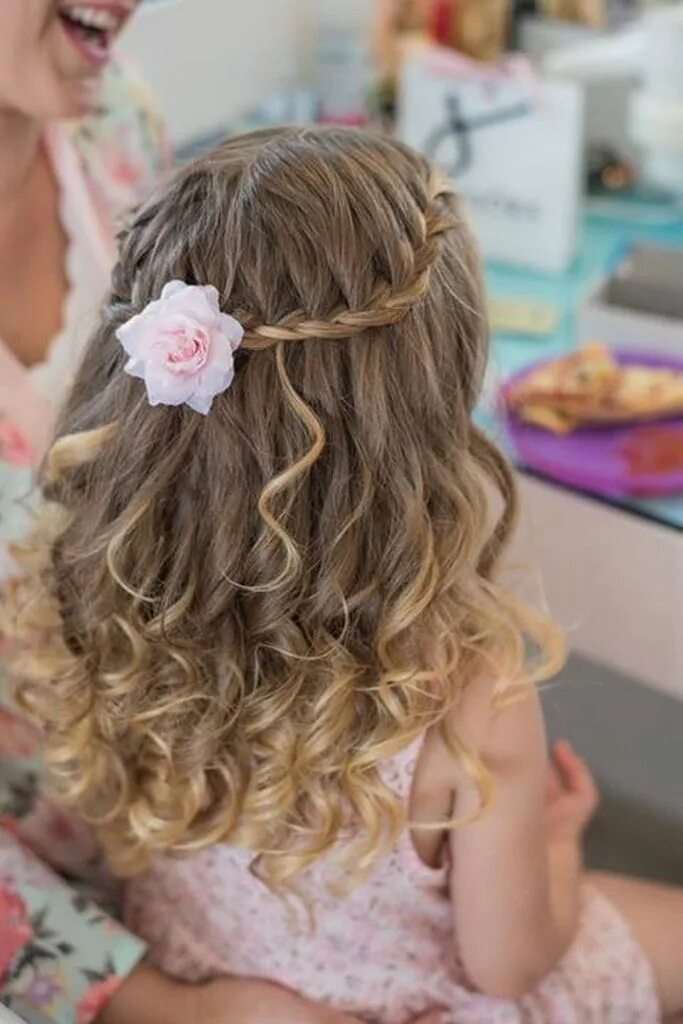 Прическа с локонами для девочки 42 Gorgeous Flower Hairstyles for Girls to Copy Now - #flower #girls #gorgeous #