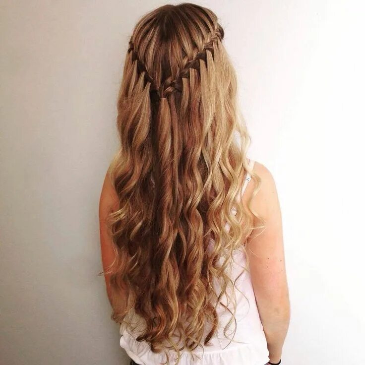 Прическа с распущенными волосами на длинные волосы Guide To Make A Gorgeous Waterfall Braids In 15 Easy Steps (With Videos) Waterfa