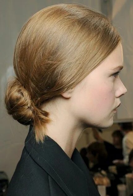 Прическа с закрытыми ушами женские The Top Hair Trends for Spring/Summer - Hairstyles Weekly Tren rambut, Rambut pa