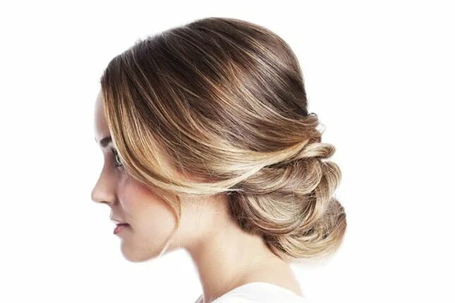 Прическа с закрытыми ушами женские 16 Easy Twisted Hairdos You Can DIY Long hair styles, Hair inspiration, Simple e