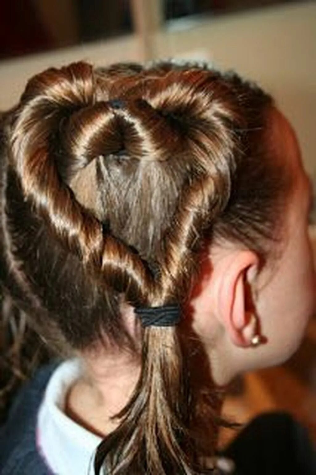 Прическа сердечко для девочки из хвостика 30+ Newest Valentines Day Hairstyles Ideas (With images) Valentines hairstyles, 