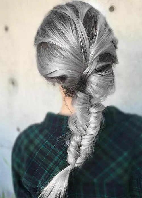 Прическа серые волосы Granny Silver/ Grey Hair Color Ideas: Silver Braided Hairstyle Haarfarben, Graue