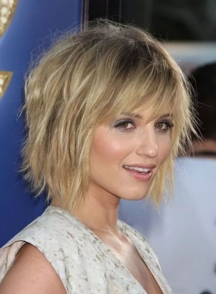 Прическа шегги фото на средние Choppy bob hairstyles, Short choppy haircuts, Choppy layered hairstyles