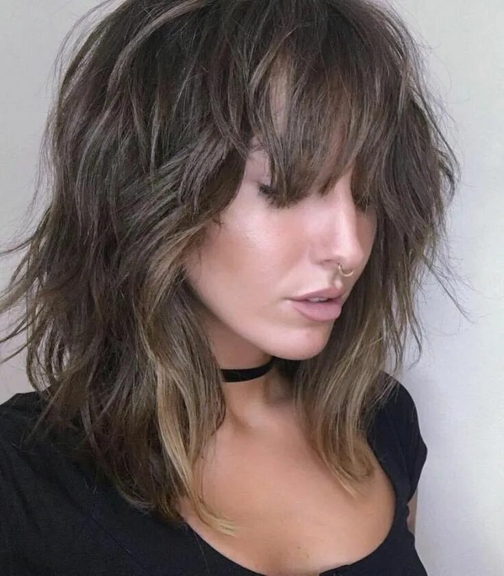 Прическа шегги на длинные Medium Brown Shaggy Hairstyle Modern shag haircut, Medium shag haircuts, Hairsty