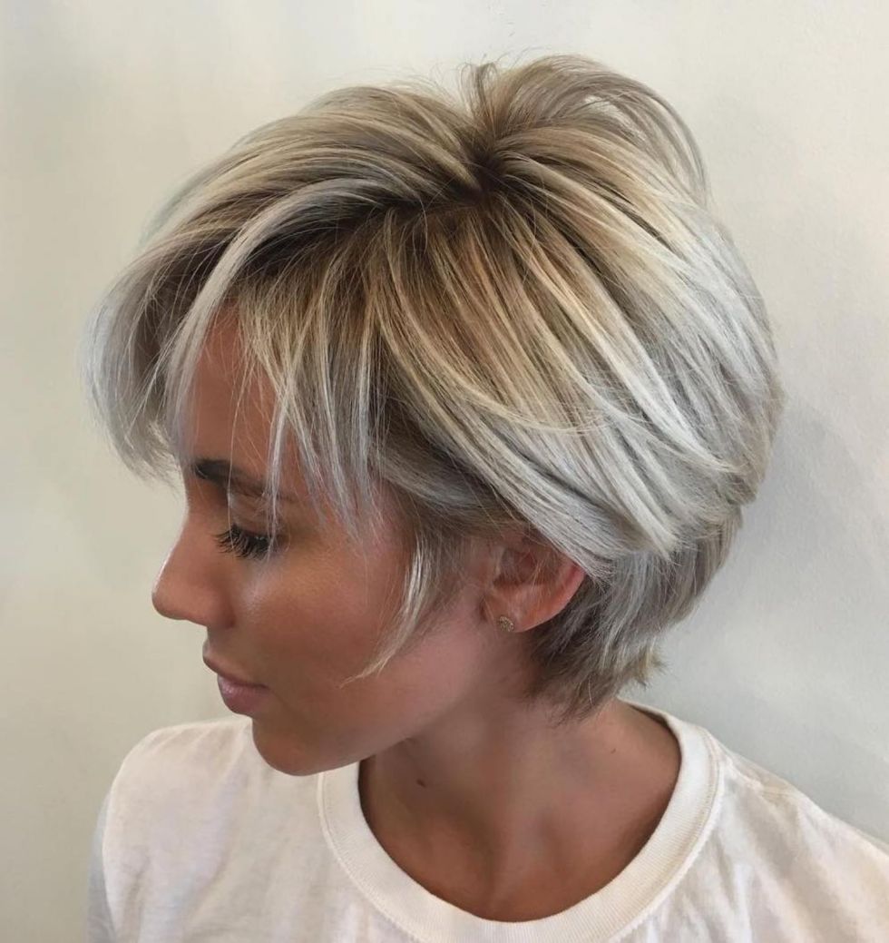 Прическа шейки на короткие волосы Long Blonde Balayage Pixie Short hairstyles for thick hair, Thick hair styles, H