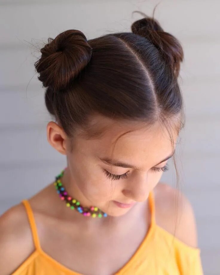 Прическа шишок Hair & Kids Fashion on Instagram: "Pigtail buns for Abella! Just wanted to say t