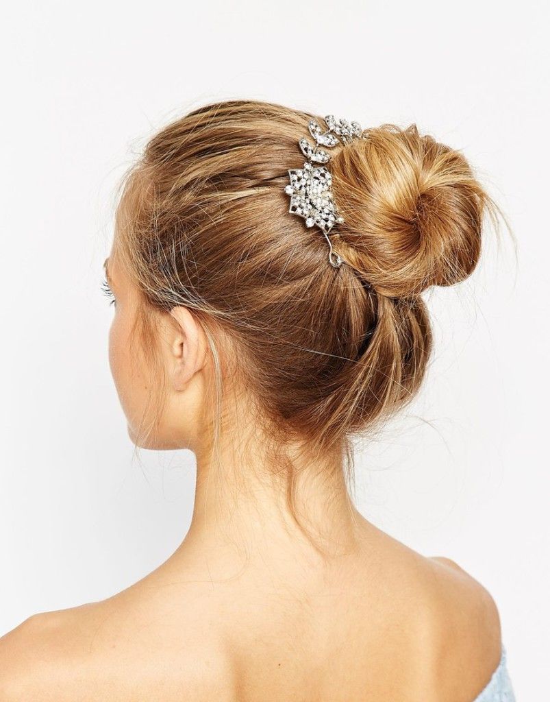 Прическа шпильки 10 Best Hair Accessories To Wear This Summer - just be stylish Bun hairstyles, E