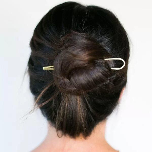 Прическа шпильки Bun Pin Hair and makeup tips, Bun pins, Hair pins