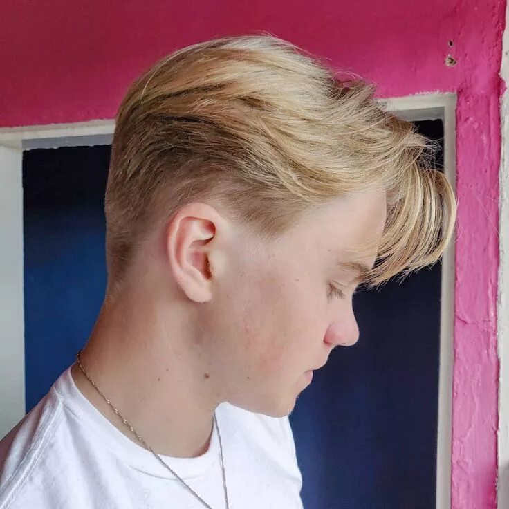 Прическа шторки для парней 14 лет Pin auf Center Part Curtains Hairstyle