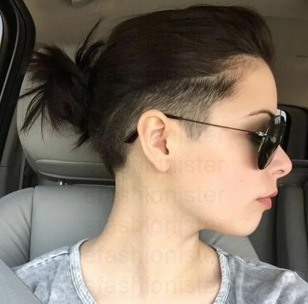 Прическа шторы женская Pin by Anne Ehrlichmann on Haare und Beauty Undercut long hair, Undercut hairsty