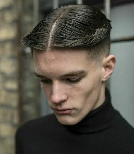 Прическа со шторками мужская Pin by KEN ROSSI on sharp parts and well slicked Slick hairstyles, Fade haircut,