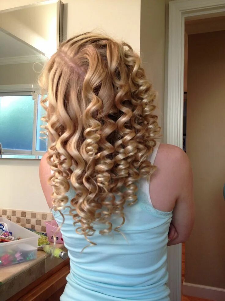 Прическа спиральки на средние волосы Pin by hoef hoef on Curls Gorgeous hair, Beautiful hair, Curls