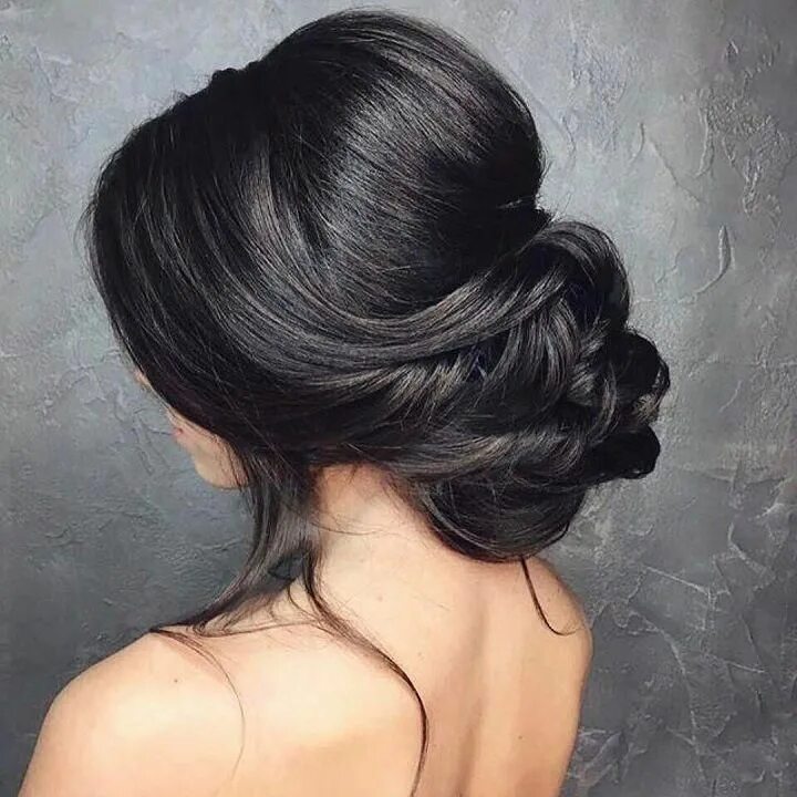 Прическа средние черные волосы Low bun wedding hair Low bun wedding hair, Asian bridal hair, Long hair styles