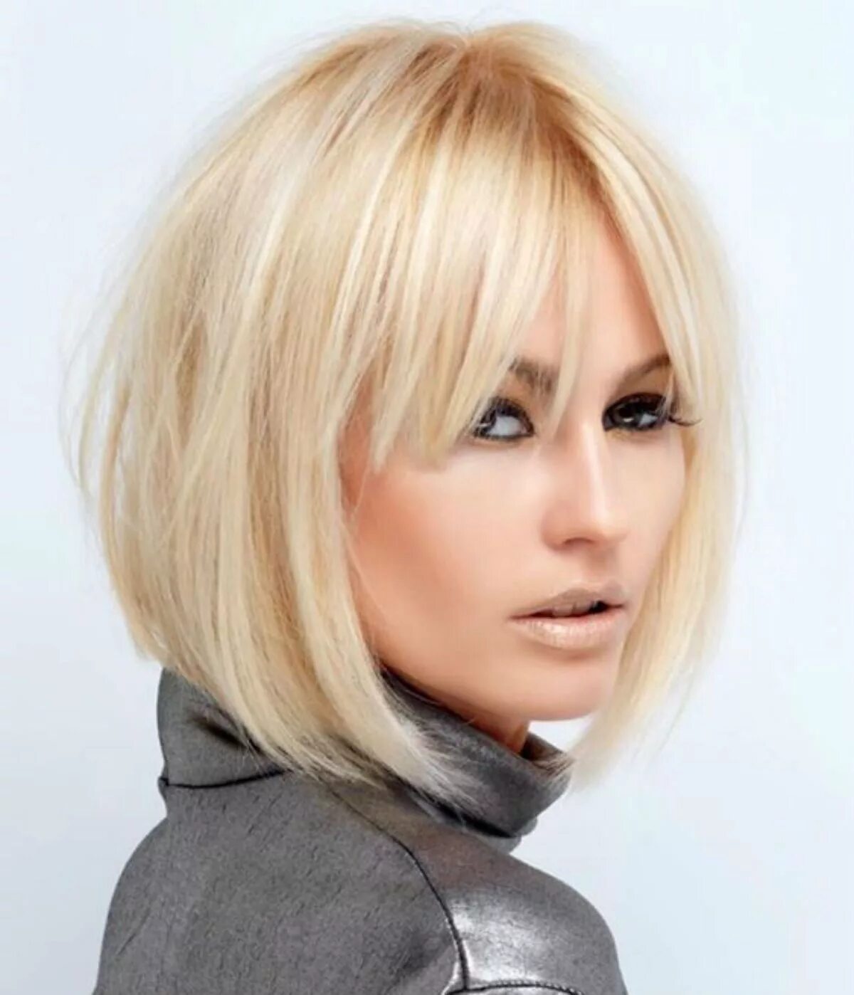 Pin on Hair A to Z!!!!! Short straight bob hairstyles, Straight bob hairstyles, 