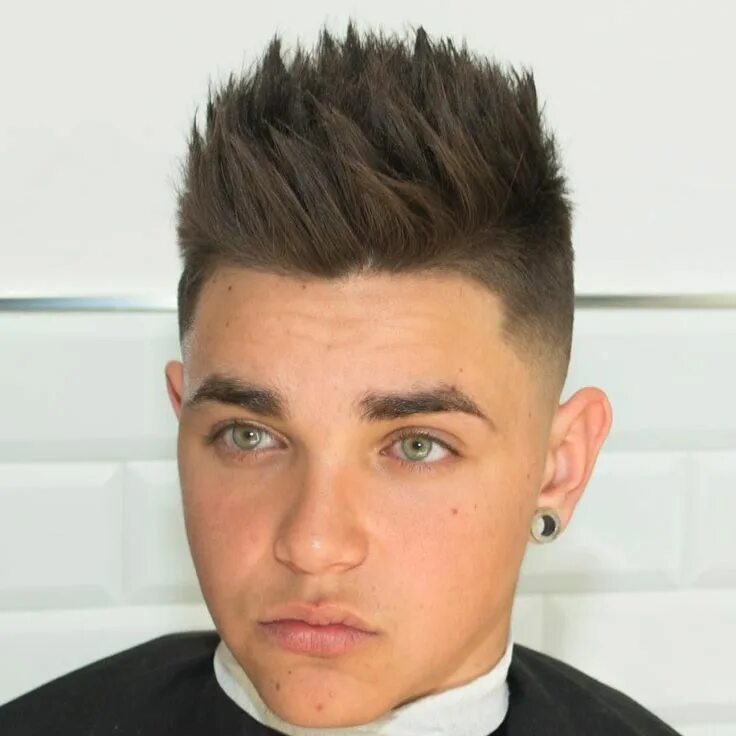 Прическа стоячие волосы 17 Spiky Hair Ideas That Are Super Cool For 2024 Haircuts for men, Short spiky h