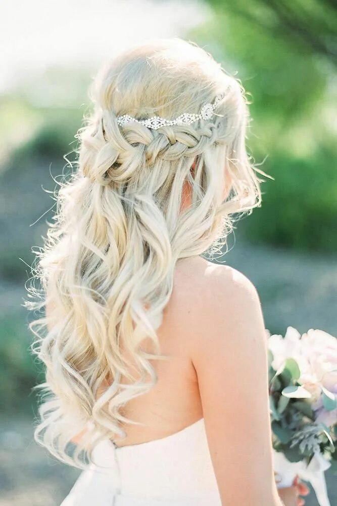 Прическа свадебная на длинные волосы легкие 57 Half-Up, Half-Down Wedding Hairstyles: Top Looks + Expert Tips Wedding hairst