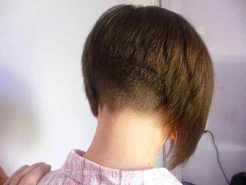 Короткие женские стрижки 2021-2022: стильно, дерзко и красиво Short hair highlig