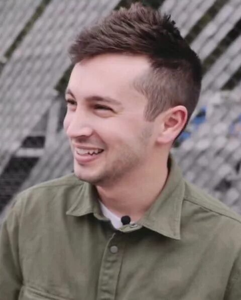 Прическа тайлера Tyler Joseph