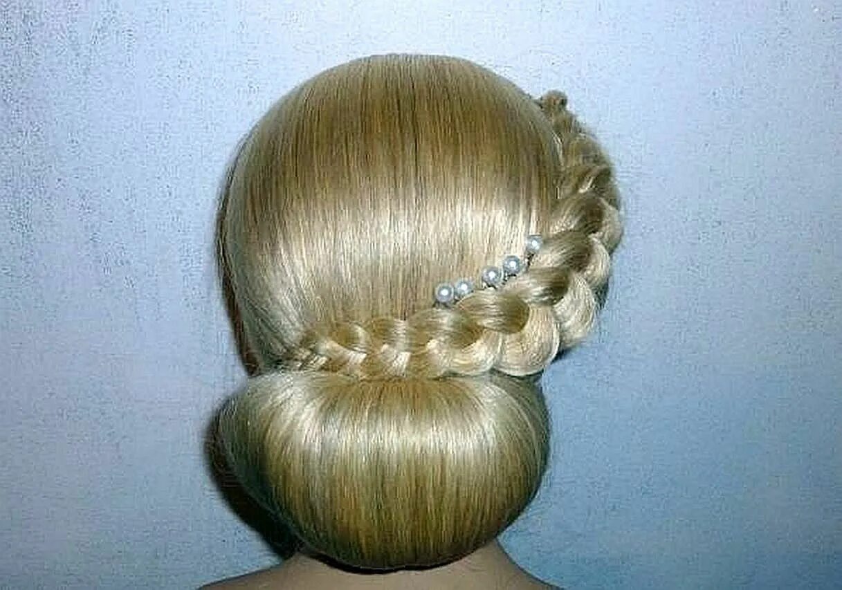 Прическа валик на длинные волосы Easy Bridal Wedding/Prom, Updo Hairstyle. Donut Hair Bun with a Dutch Br... Half