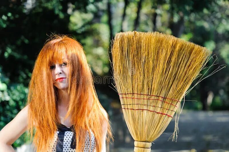 Прическа веник мужская Untidy Red Haired Cute Young Girl Holding Broom Stock Photo - Image of caucasian