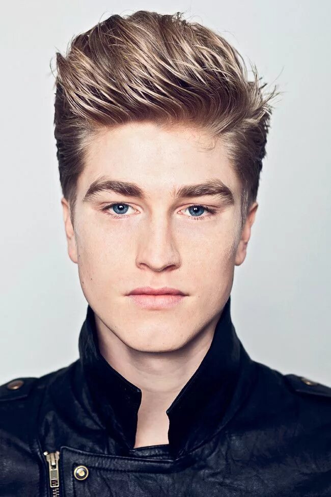 Прическа верх The Modern Pompadour Mens hairstyles pompadour, Pompadour haircut, Mens hairstyl