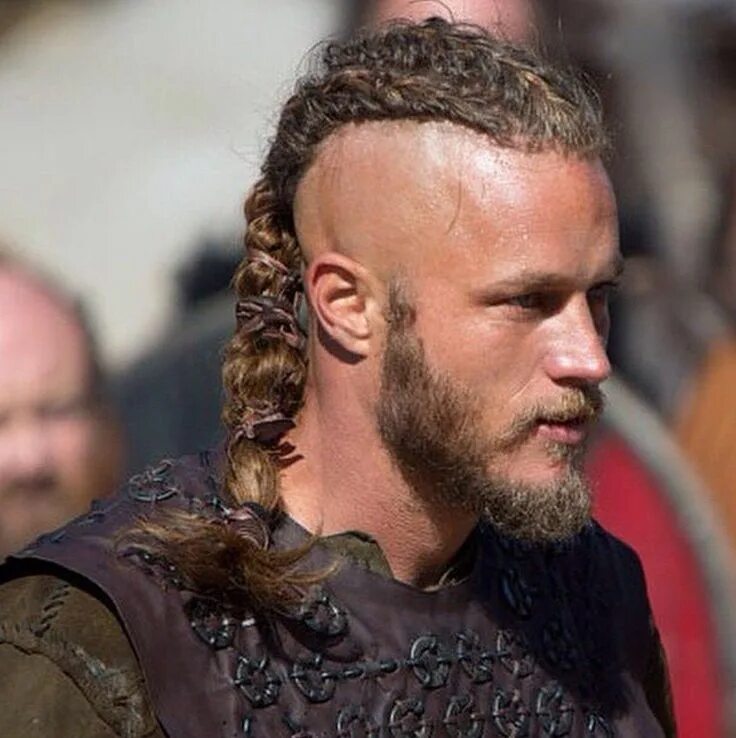 Прическа викингов фото Pin on Ragnar Lothbrok Vikings ragnar, Ragnar lothbrok, Vikings travis fimmel