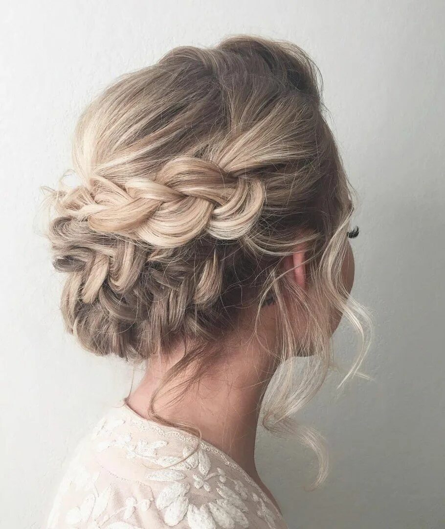 Прическа волос косичка 20 Cute and Easy Party Hairstyles for All Hair Lengths and Types Prom hairstyles