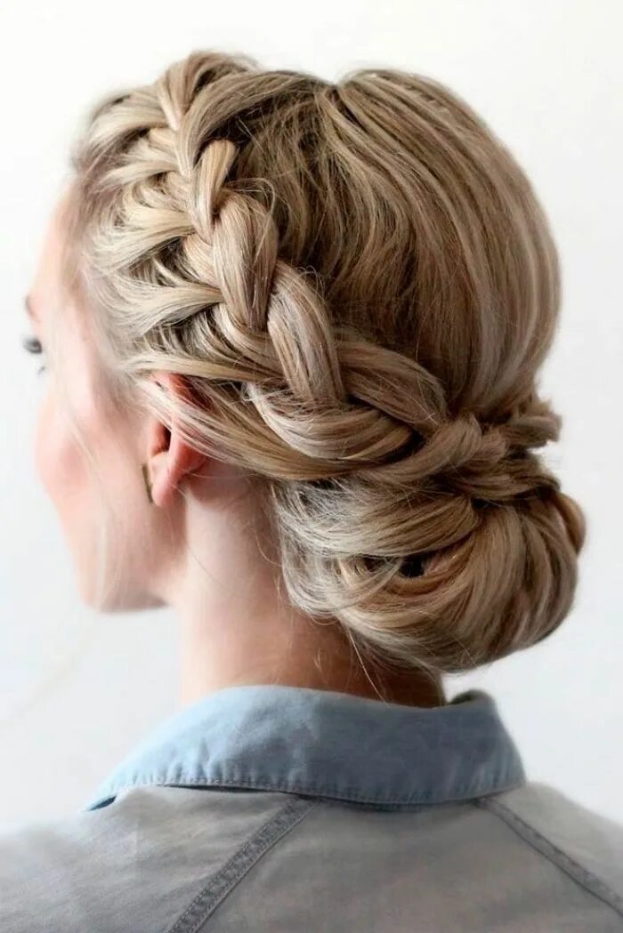 Прическа волос косичка HugeDomains.com Braided hairstyles updo, Prom hairstyles for short hair, Blonde 