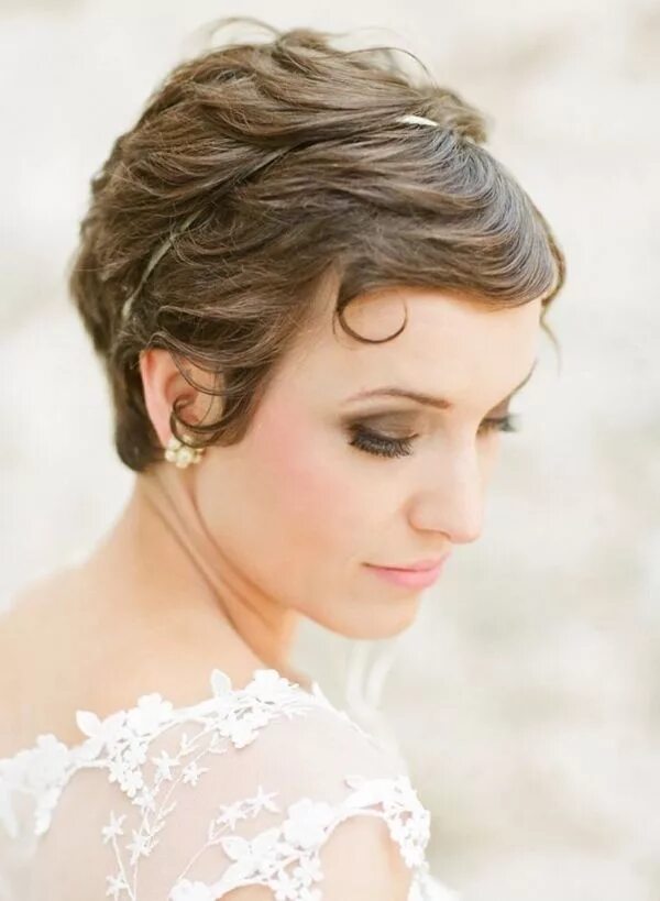 Прическа женская вечерняя на короткие волосы 20 Sublime Wedding Hairstyles for Short Haired Brides - #20 #Brides #for #Haired