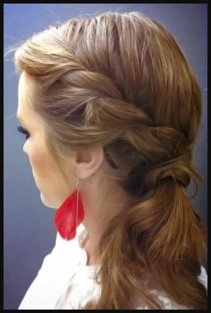 Прическа жгуты на длинные Épinglé sur Bridesmaid hair Coiffure mariée, Coiffure, Coiffure mariage