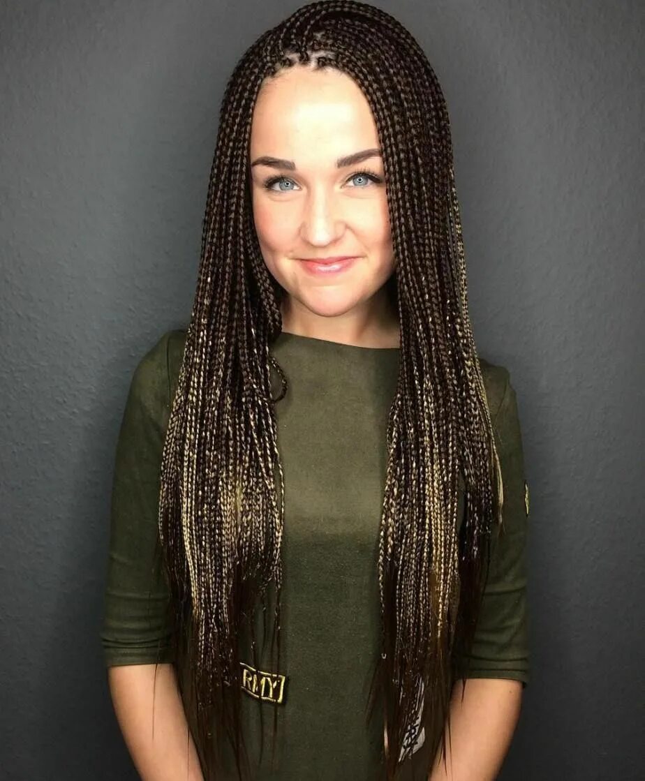 Прическа зизи фото 40 Ideas of Micro Braids, Invisible Braids and Micro Twists Box braids styling, 