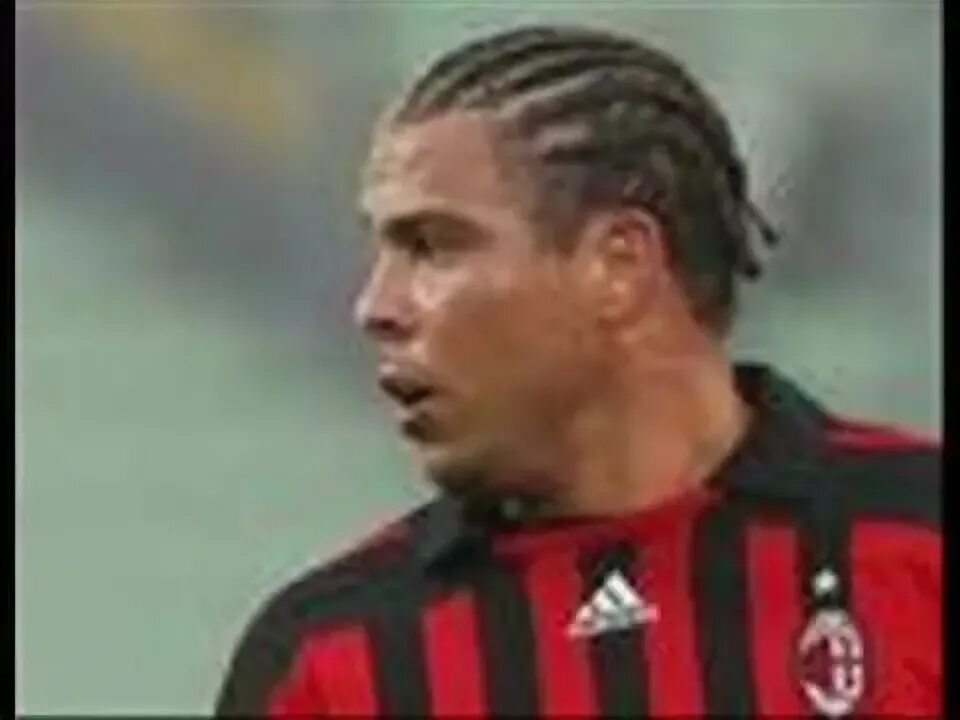 Прическа зубастика ac.milan video - YouTube