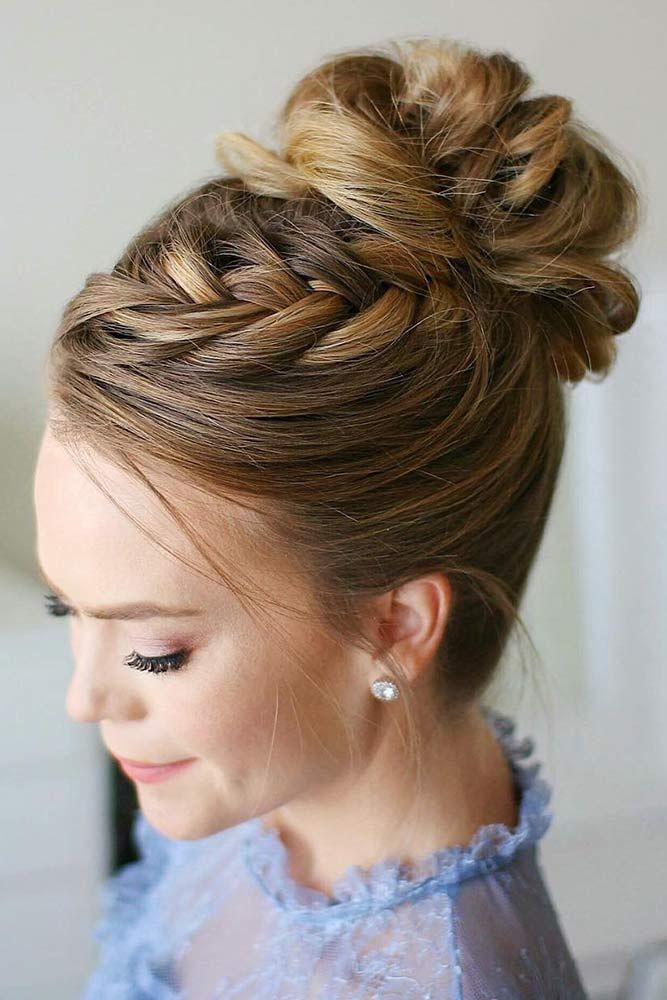 Прически 14 How To Do Messy Bun Hairstyles Peinados con trenzas faciles, Peinados con pelo r