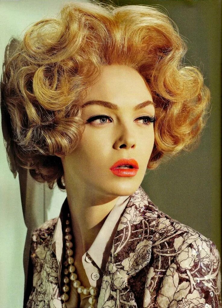 Прически 1950 х годов женские Mommie dearest (Numéro) Vintage short hair, Vintage hairstyles, Retro hairstyles