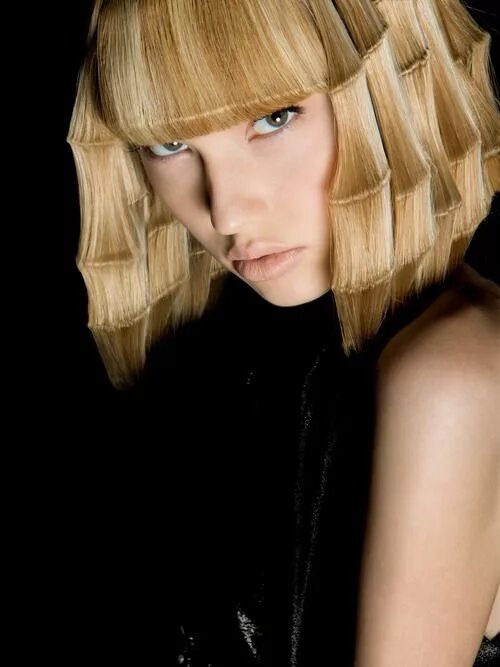 Прически 2007 года Bamboo! Angelo Seminara's work Editorial hair, Hair styles, Funky hairstyles