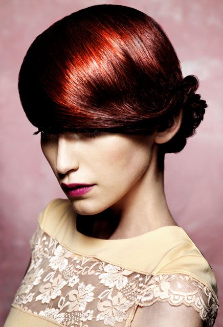 Прически 2012 года London: shine lines; vintage glam; rich red, violet, copper Party hairstyles, Lo